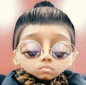 Meet your Posher, Patricia